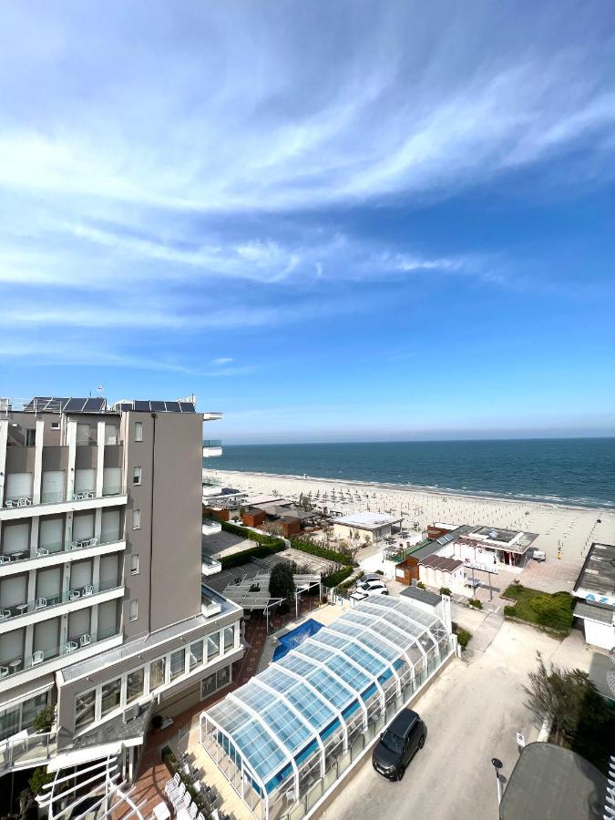 Hotel B&B Montecarlo Milano Marittima Exterior photo