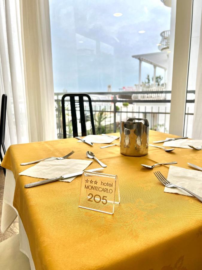 Hotel B&B Montecarlo Milano Marittima Exterior photo